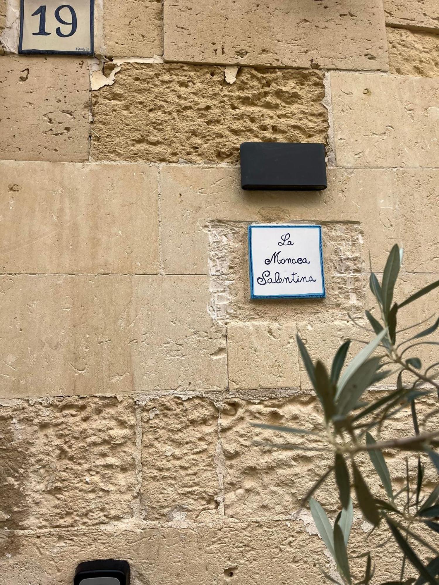 LA MONACA SALENTINA B&B con SAUNA Lecce Exterior foto